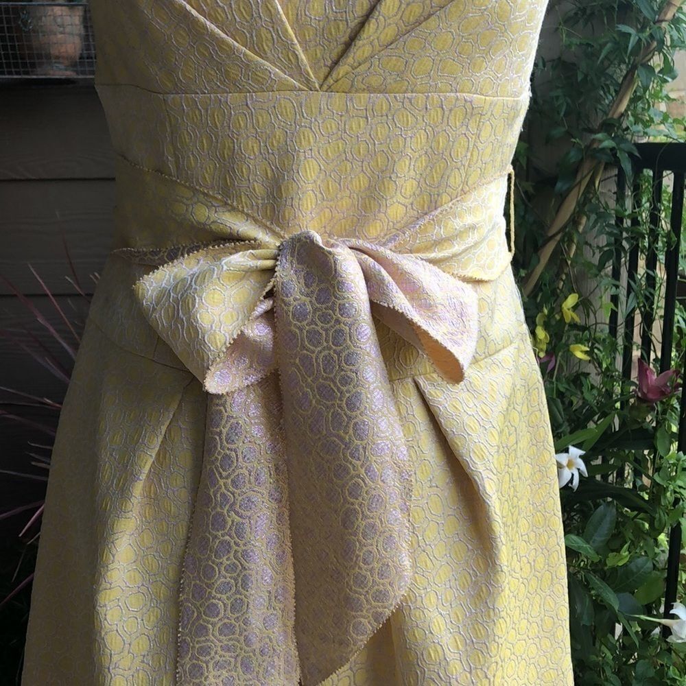COPY - Kay Unger Gorgeous Pale Yellow Midi Cocktail Dress - Picture 3 of 12